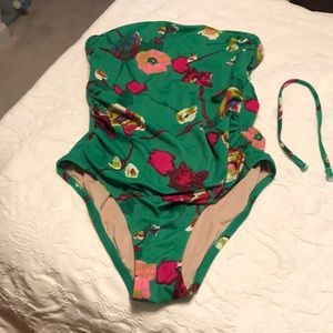 One piece bathing suit